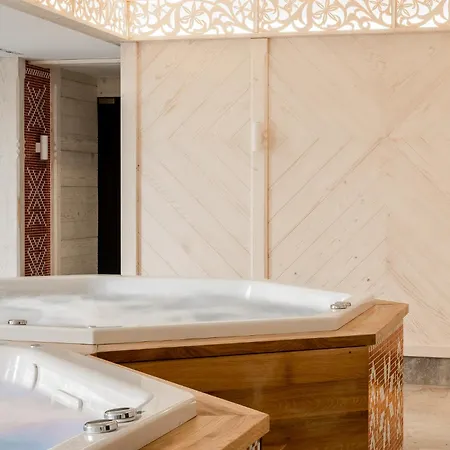 Aries Bukowina Aparthotel *